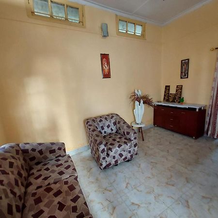 Shree Homes- Ac Delux Suite กูวาฮาติ ภายนอก รูปภาพ
